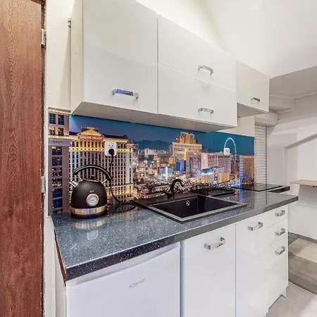 Vegas De Lux-deptak Dworcowa Bytom